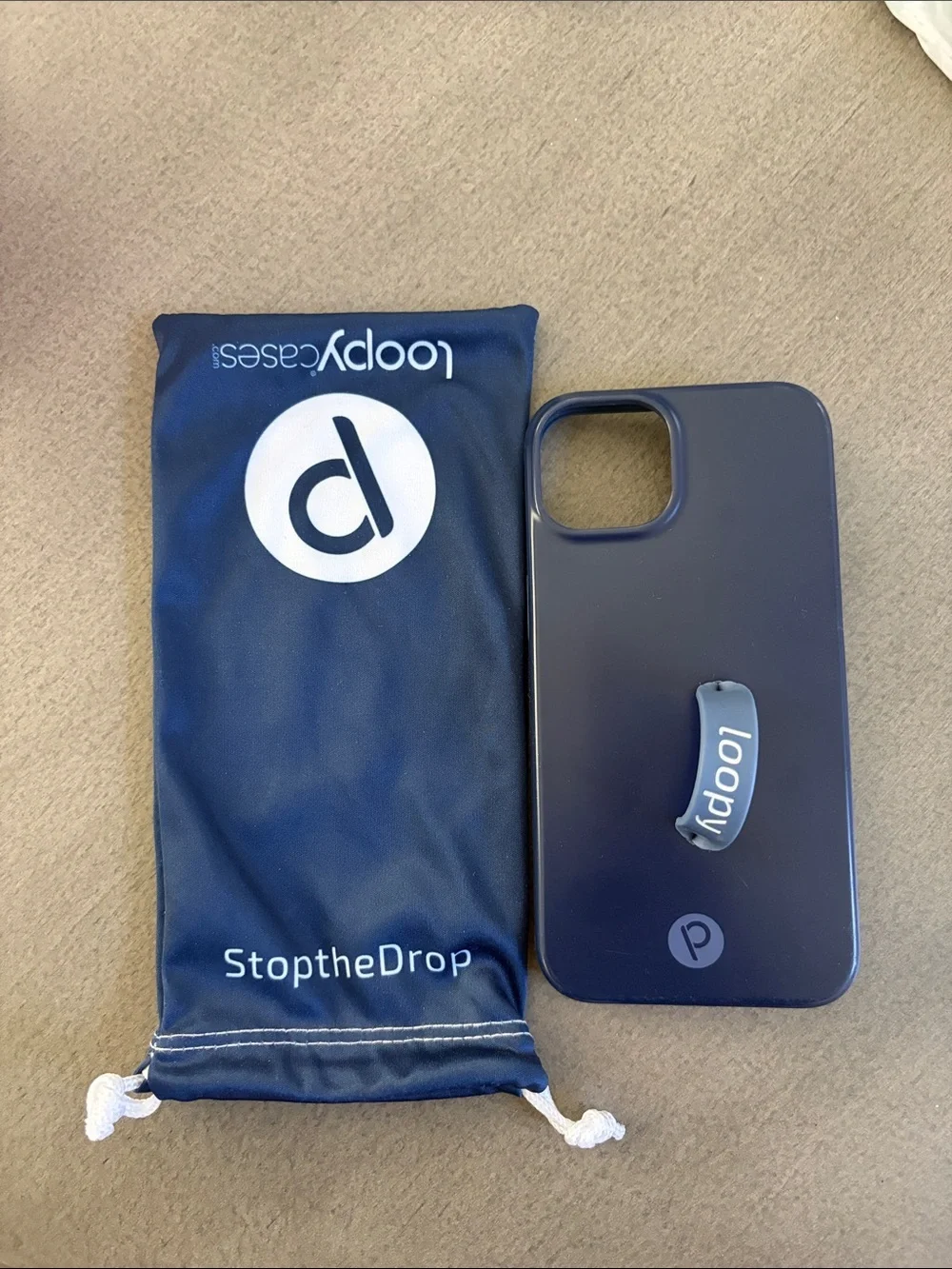 Loopy Case Navy Blue iPhone 13/14 Case with Loopy Grip